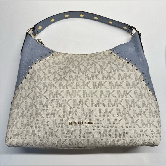 Michael Kors Blue and Cream Women's Bag - Picture 1 of 15